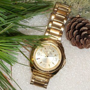 TOMMY HILFIGER Men's Watch Gold Tone Link Band New Battery Installed